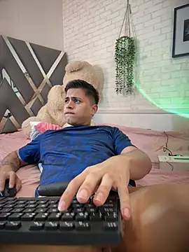 Chat XXX ao vivo de Niicky1_