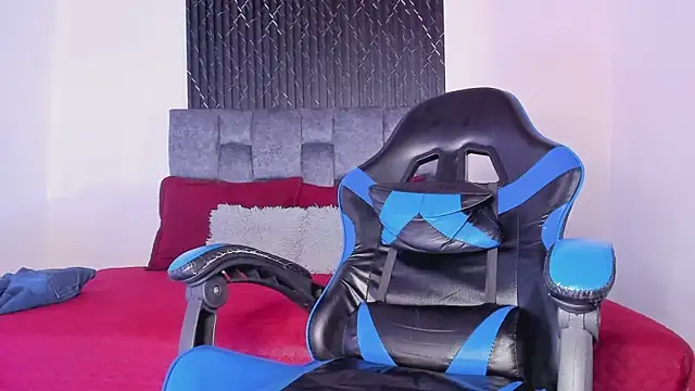Alexxus_Smith élő XXX-chatje
