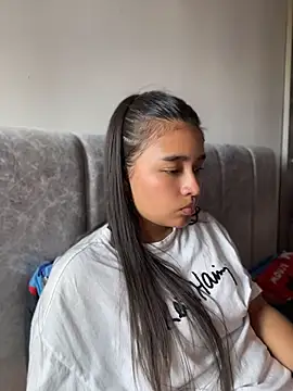 צ'אט XXX בשידור חי של I_Samanthaa