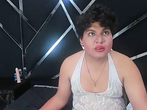 Chat +18 de IsabelavillalbasSS ao vivo