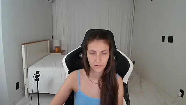 upssnowy – Naživo XXX chat