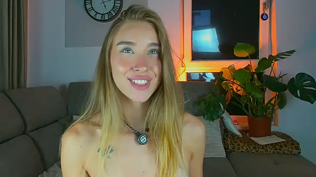 SugarSkye – Live XXX-chat