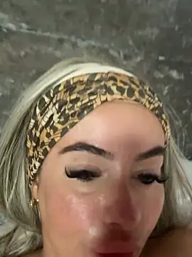 ScarlettSChat Live XXX Chat