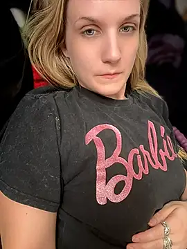 Kitty_DaCocksn Live XXX chat