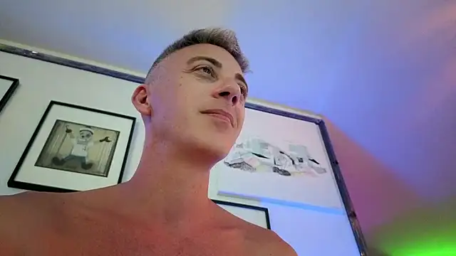 Živý XXX chat 1Hugo1