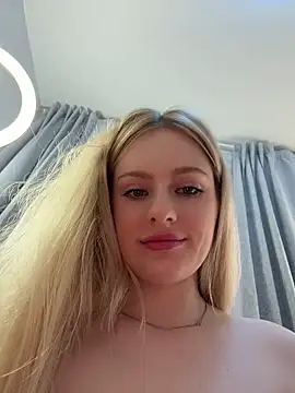 CaseyCumFace 即時 XXX 聊天