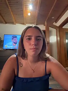 Chat XXX en directo de Naomi-Klein