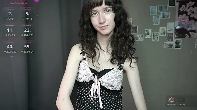 DellaLeck's Live XXX Chat