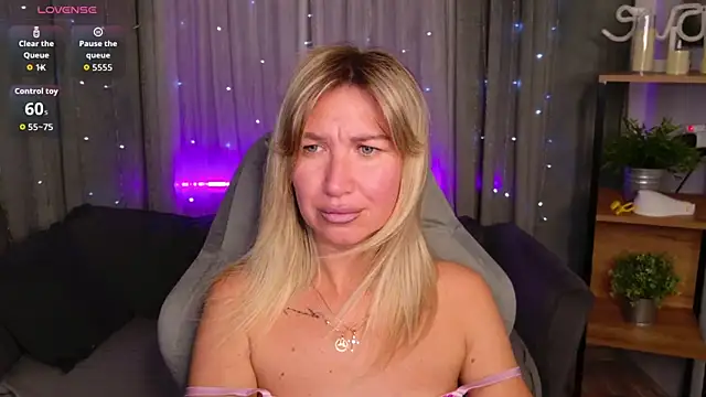 MilaBott Live XXX-Chat