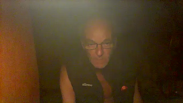 nice6incs Live XXX Chat