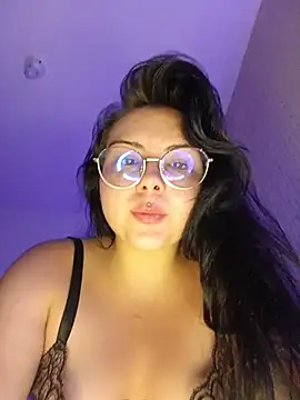 Chat XXX en directo de Juliet_elary