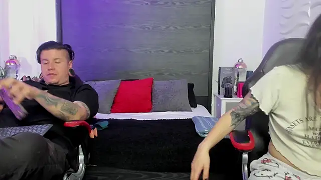 inkedsinners_ Chat XXX in diretta