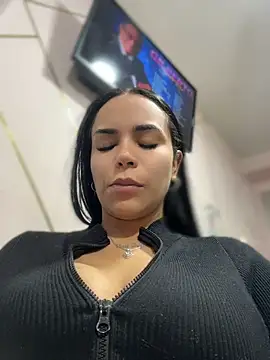 Naatalia Chat XXX live