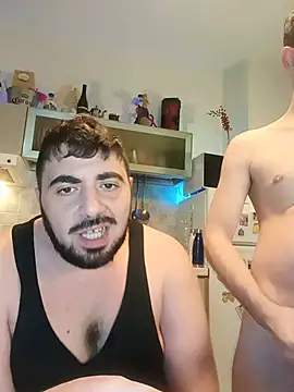 Chat XXX en directo de bear_skinny