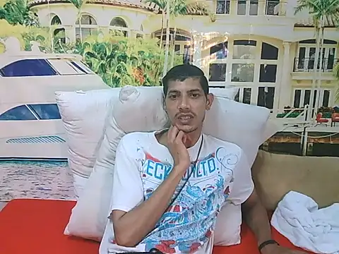 IndianSavageMale 라이브 XXX 채팅