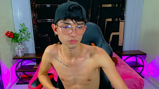 XXX chat uživo modela LiamHeatx