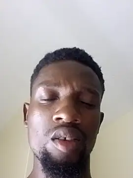 Hotmaskguy254 live XXX chat