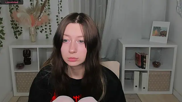 MiyuuNami – live chatrum