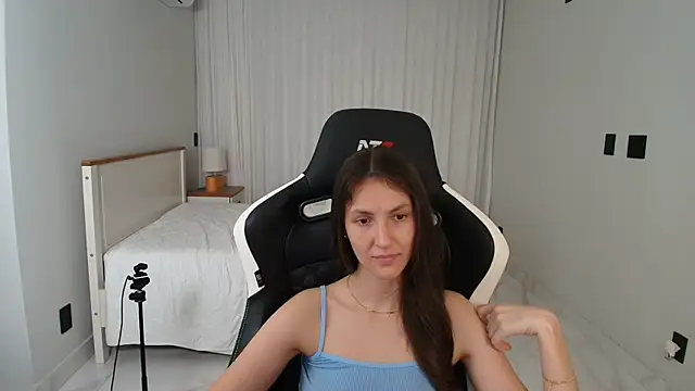 upssnowy Adlı Modelin Canlı XXX Sohbeti