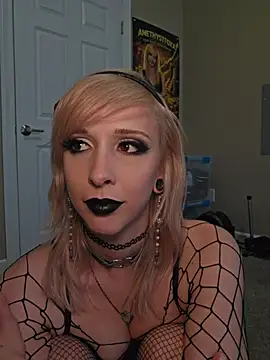 AmethystFoxx live XXX chat