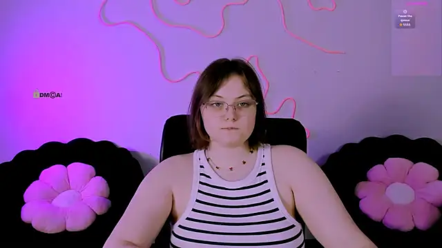 nikole_kitt's Live XXX Chat