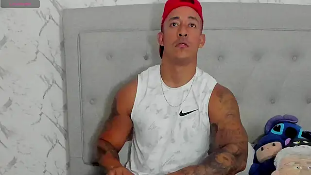 Chat +18 de luigiferrara ao vivo