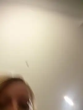 Juuhschmitt's Live XXX Chat