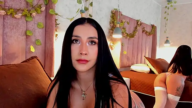دردشة AnyaJay الجنسية المباشرة