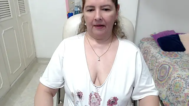 leonela_69 – Live XXX-chat