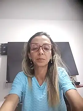 XXX chat uživo modela Alanabruner