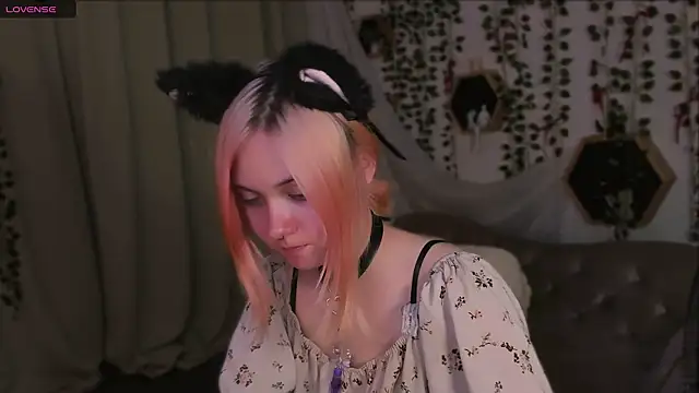 Miiu_miiuのライブXXXチャット