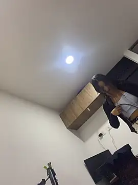 violeta365 élő XXX-chatje