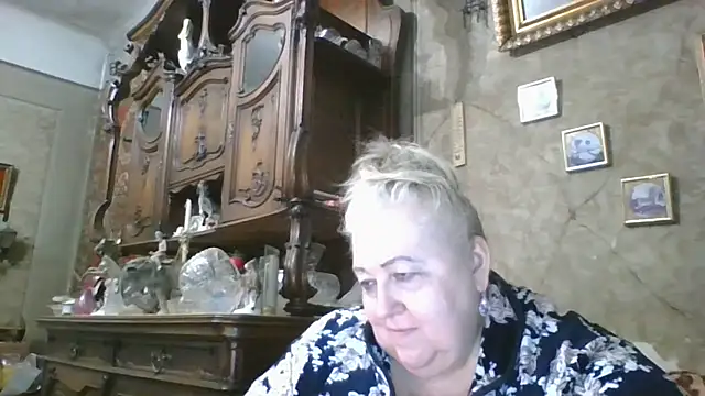 Lala-Love56's Live XXX Chat