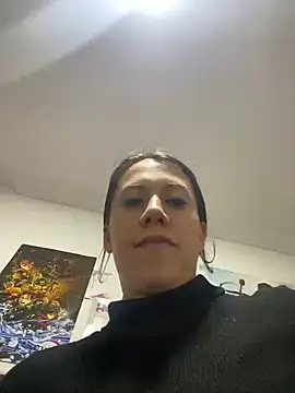 HeyAmaraa 现场聊天室