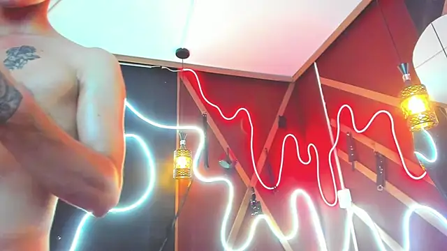 Онлайн чат XXX MaximumSteel_