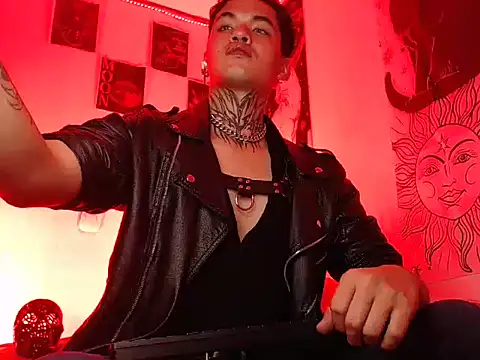 Онлайн чат XXX AlecBanne_