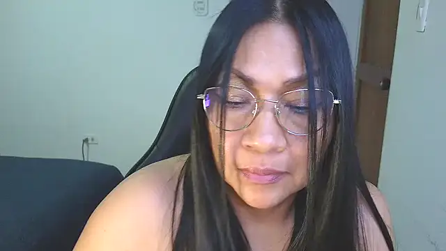Chatroom XXX en direct de LissafeetHott