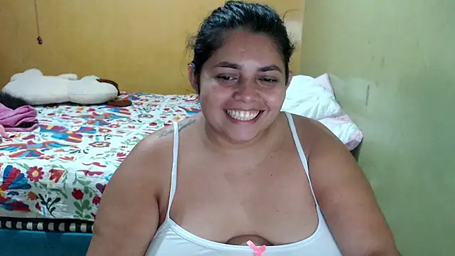 Živý XXX chat yulieth_bbw