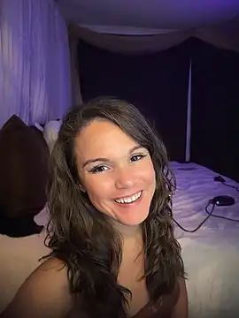 Chatroom XXX en direct de BaileyMFox