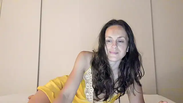 JudititのライブXXXチャット