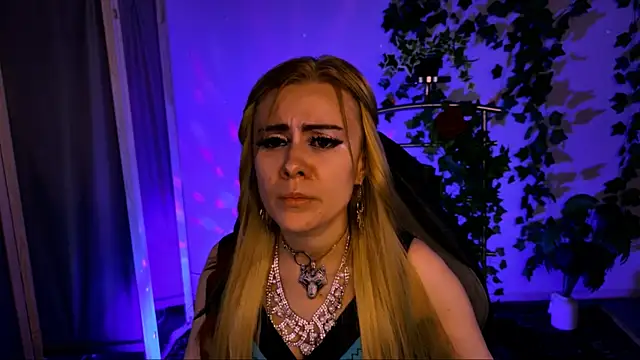 Chat XXX ao vivo de Kumiho_7777