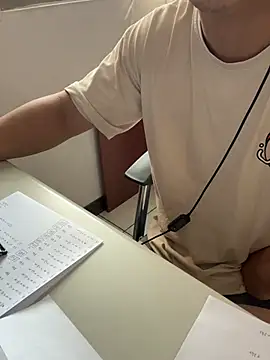 tw_boy520 网络视讯表演