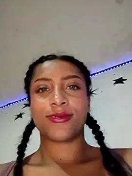 KattyBerryX Chat XXX in diretta