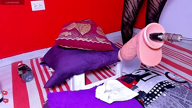 دردشة Bitch_no_mercy الجنسية المباشرة