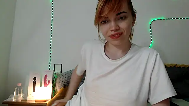 olivka-flower's Live XXX Chat