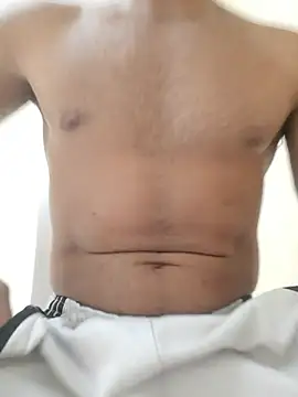 Luccareli10 Chat XXX in diretta