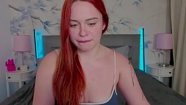 Hottie_miaa XXX чат на живо