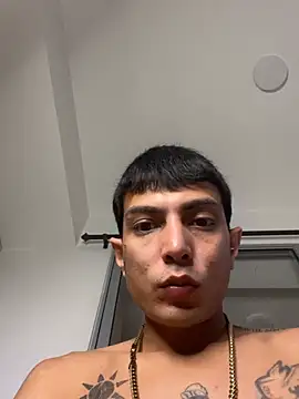 AresNoir Chat XXX in diretta