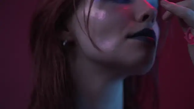 ginger_hugs' Live XXX Chat