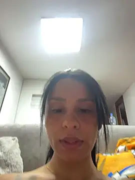 J_loren Chat XXX in diretta